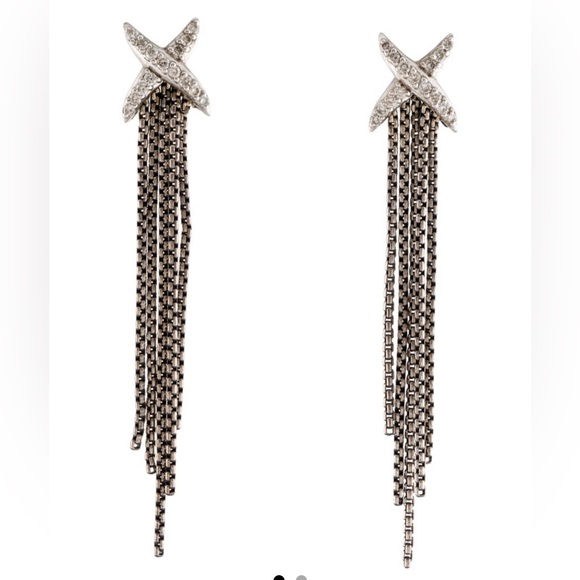 David Yurman Jewelry - FIRM$ David Yurman 0.30 ct diamond and sterling silver earrings
